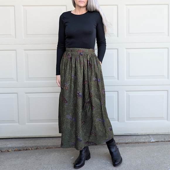 vintage FEATHER PRINT maxi skirt S (A10) - Picture 1 of 11